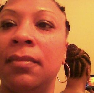 Meet your Posher, Tonya